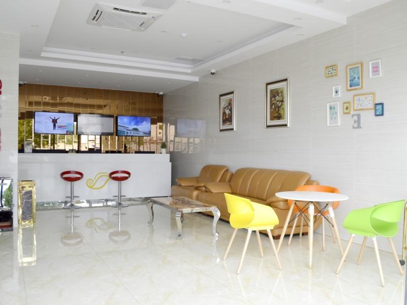 Shell Baoshan District Tieli Road Subway Station Tiefeng Road Hotel 2*